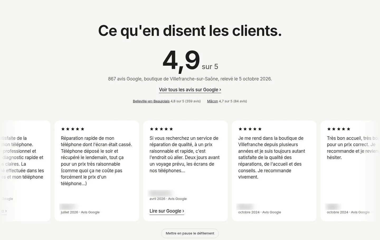 Section Ce qu'en disent les clients de la maquette : note 4,9 sur 5, 867 avis Google relevés le 5 octobre 2026, rangée d'avis, bouton Mettre en pause le défilement